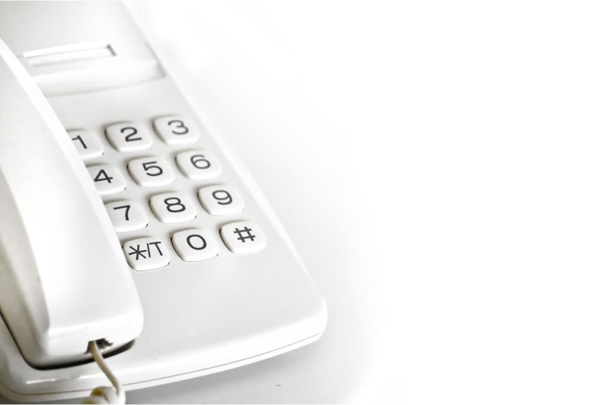 CELAセラ水の正規製造販売元SANRIへのお問い合わせ