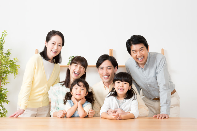 人体に安全な弱酸性次亜塩素酸水CELAセラ水を使って殺菌・除菌・消臭